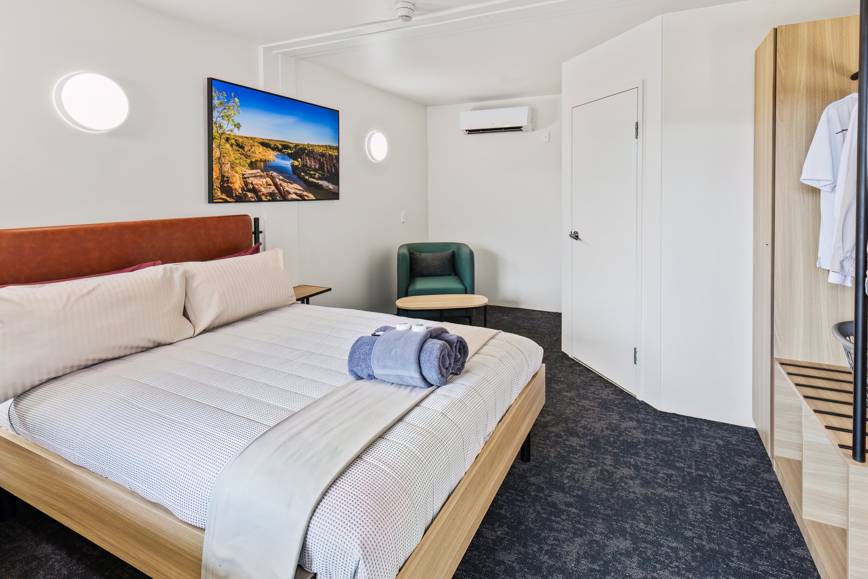 Modern room at Victoria Village